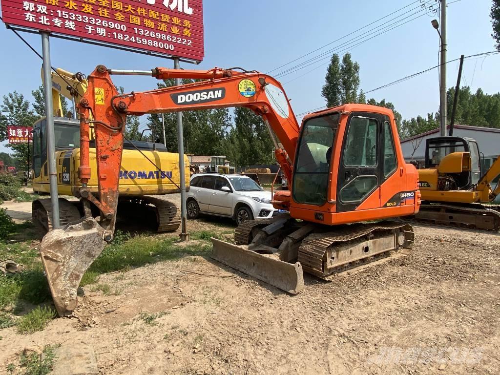 Doosan DH80 Pásové rýpadlá