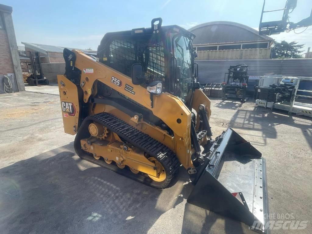 CAT 255 Pásové nakladače