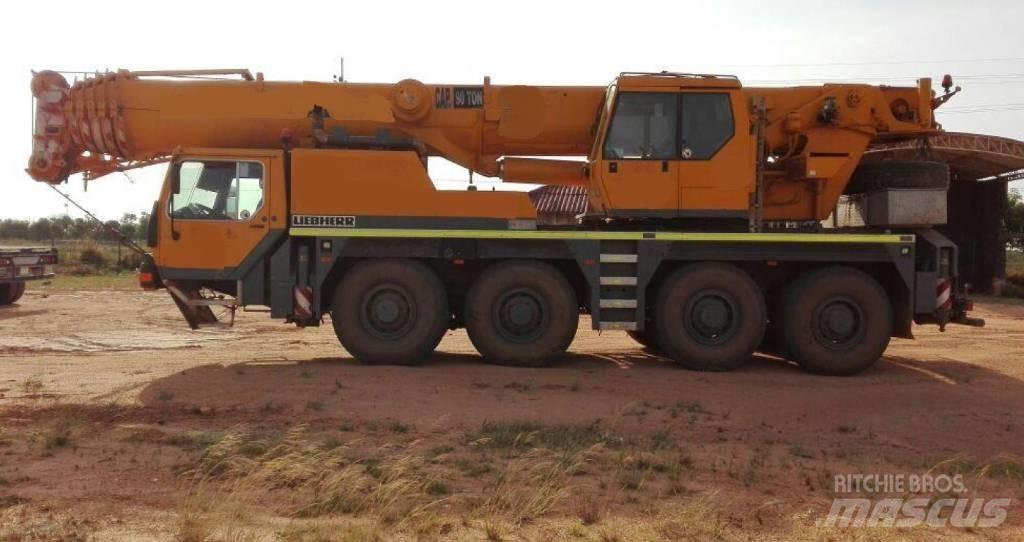 Liebherr LTM 1080-1 Univerzálne terénne žeriavy