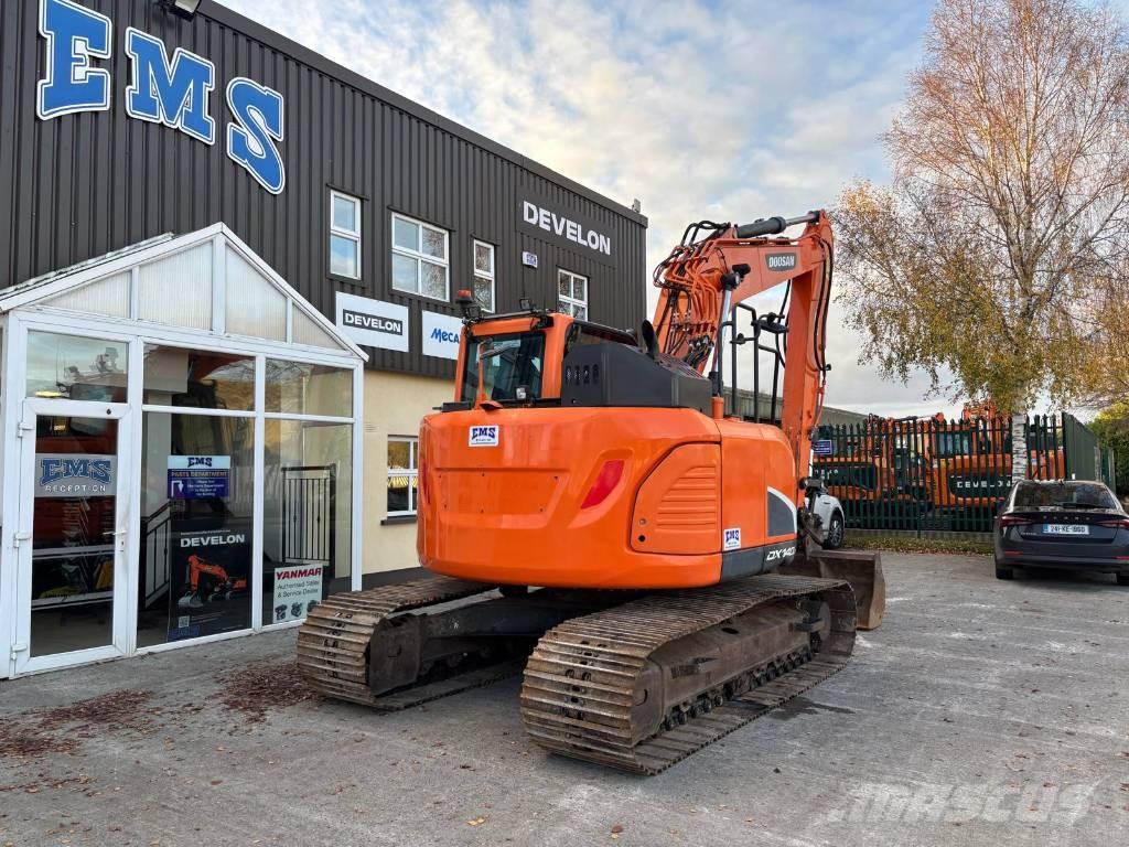 Doosan DX 140 LCR-5 Pásové rýpadlá