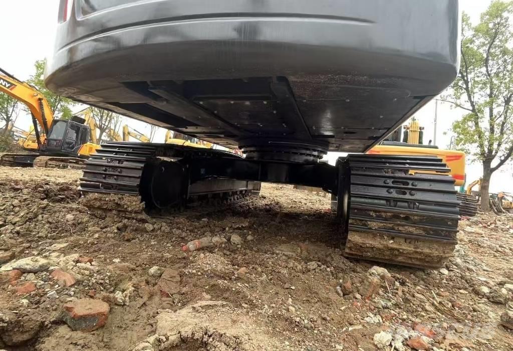 Volvo EC 210 Pásové rýpadlá