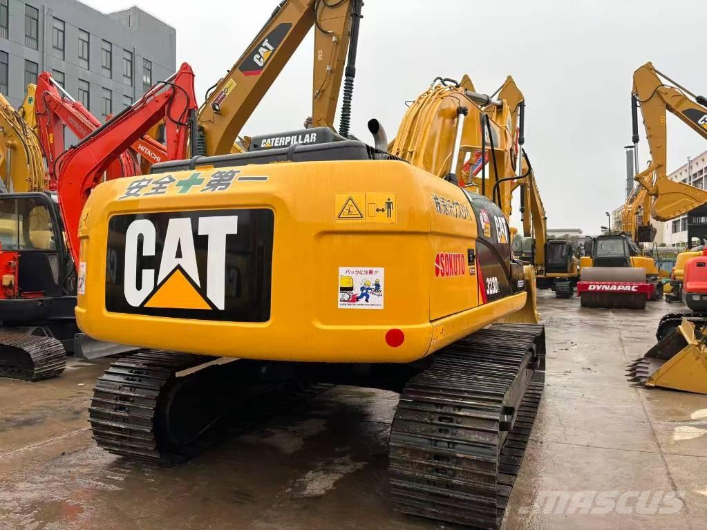 CAT 323 D L Pásové rýpadlá