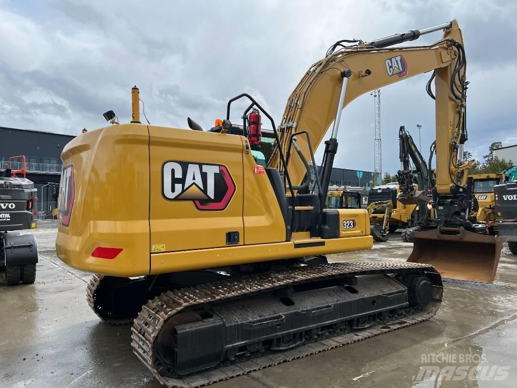 CAT 323 Next Gen Pásové rýpadlá