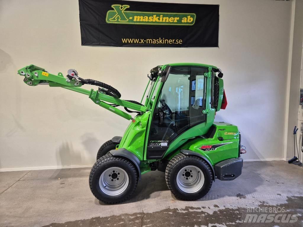 Avant 640 Šmykom riadené nakladače