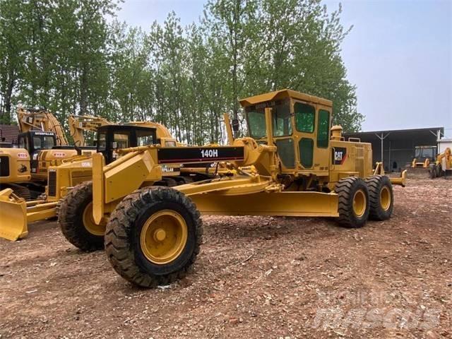 CAT 140 H Grejdery