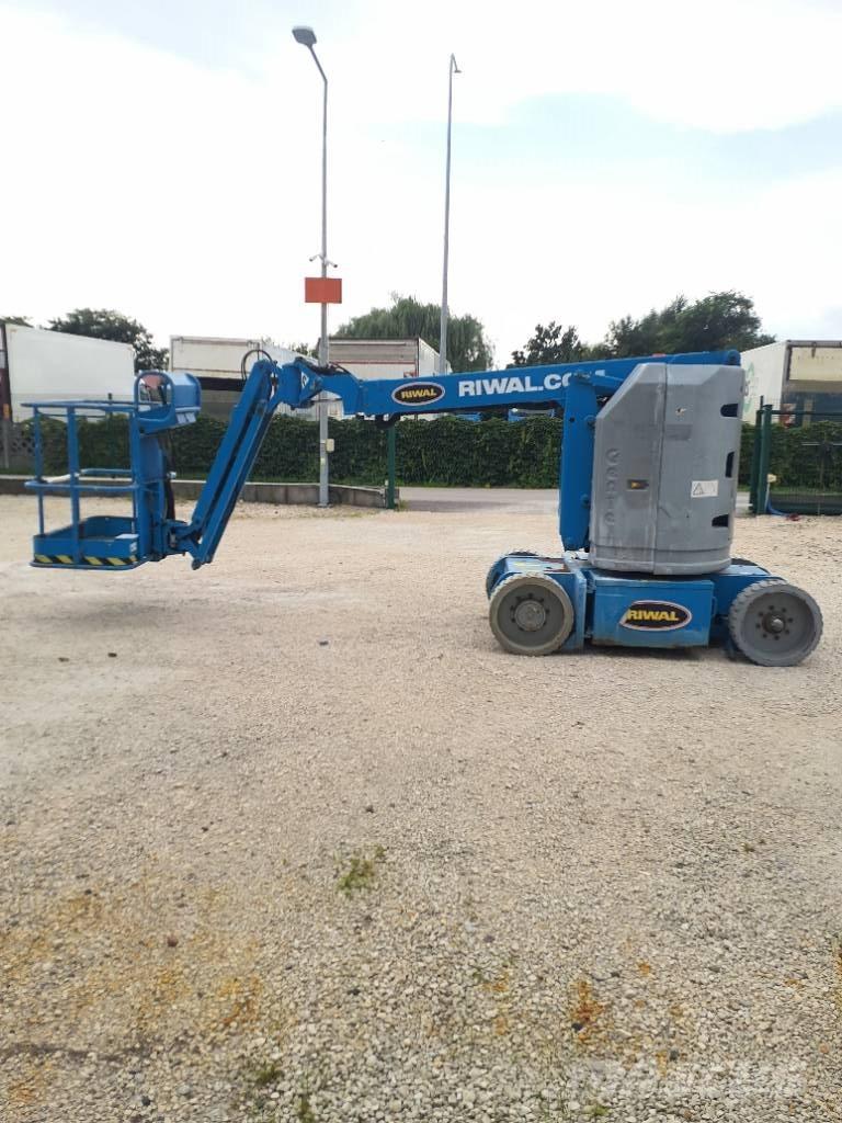 Genie Z30/20NRJ Kĺbové plošiny