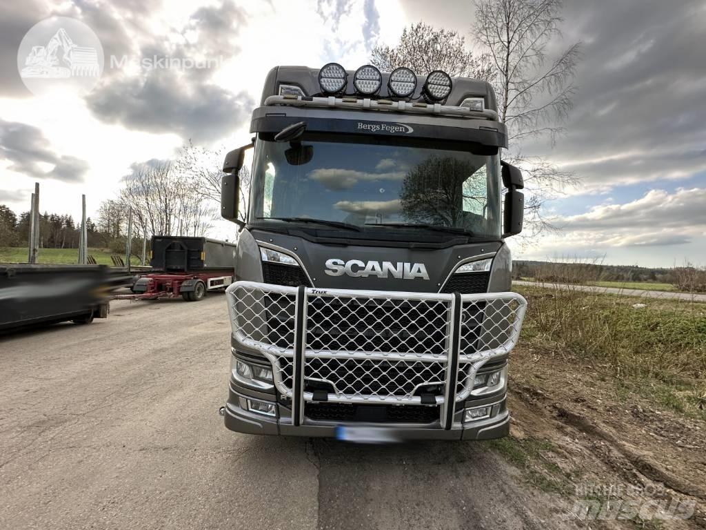 Scania R 730 Nákladné vozidlá na prepravu dreva