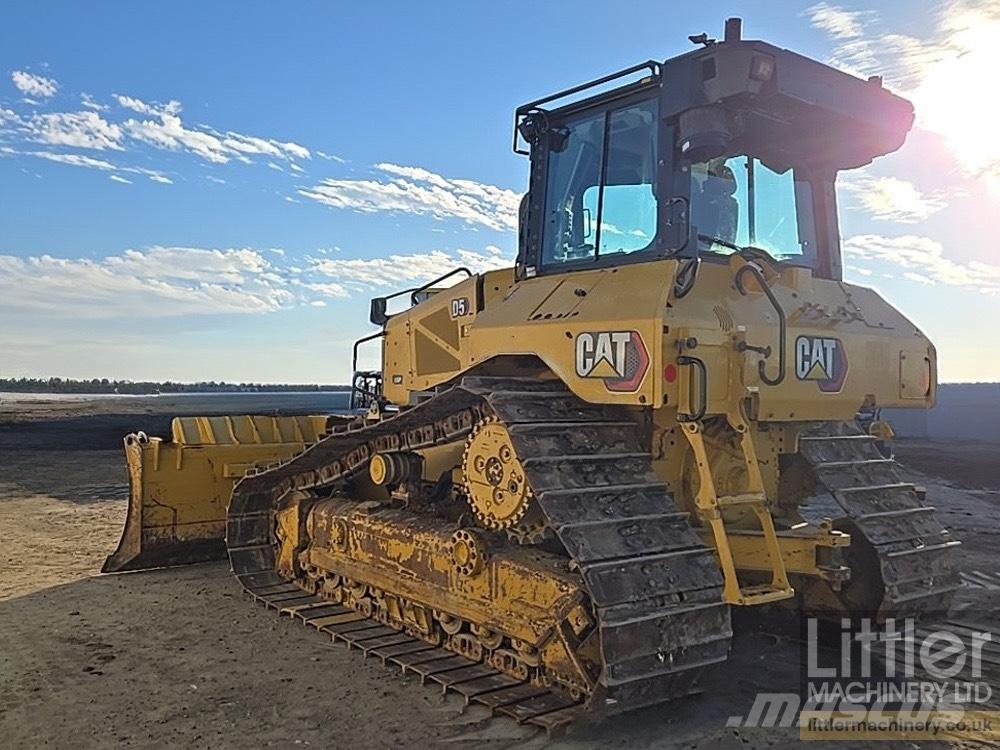 CAT D 5 LGP Pásové dozéry