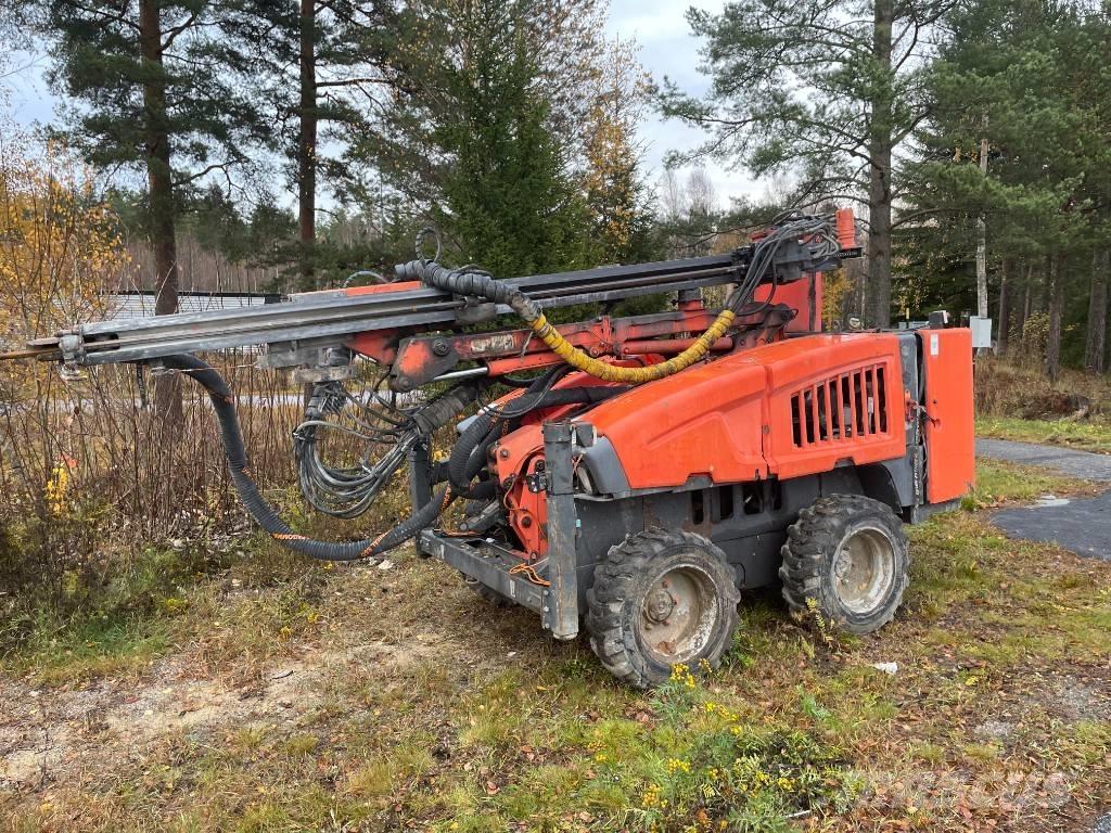 Sandvik DC125R Povrchové vrtné súpravy