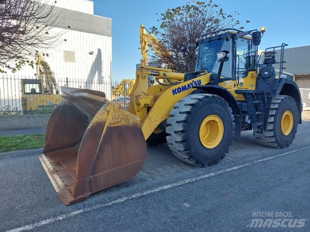 Komatsu WA470-8 Kolesové nakladače