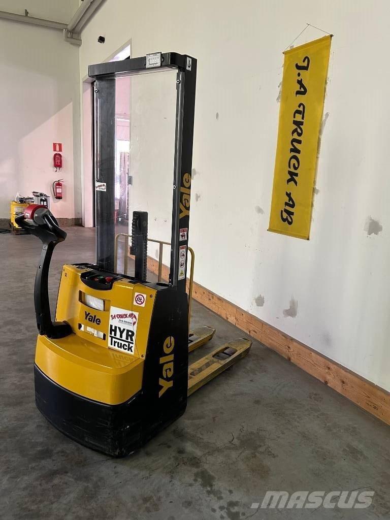 Yale MS 10 E Ručne vedené vysokozdvižné vozíky