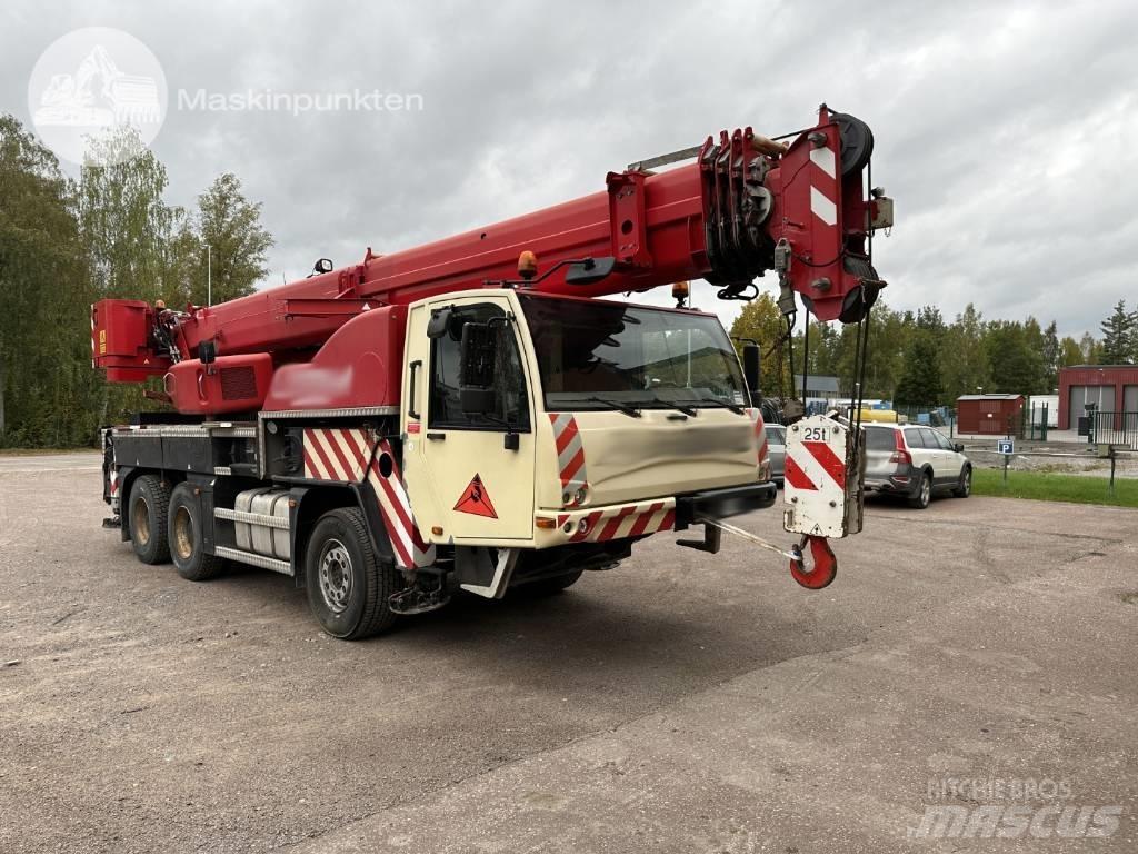 Terex TC 45 L Univerzálne terénne žeriavy