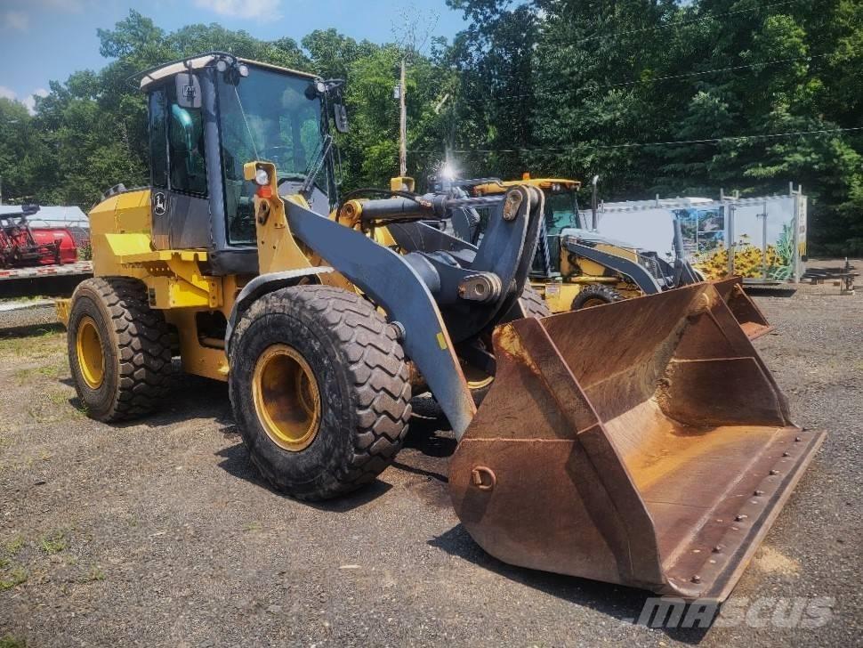 John Deere 624k Kolesové nakladače