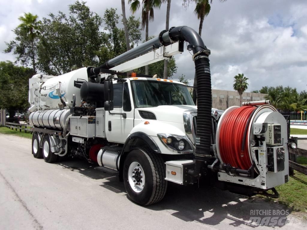 International 7500 Kombinované/Čerpacie cisterny