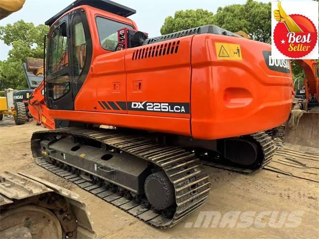 Doosan DX 225 LCA Pásové rýpadlá