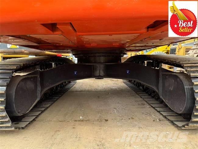 Doosan DX 225 LCA Pásové rýpadlá