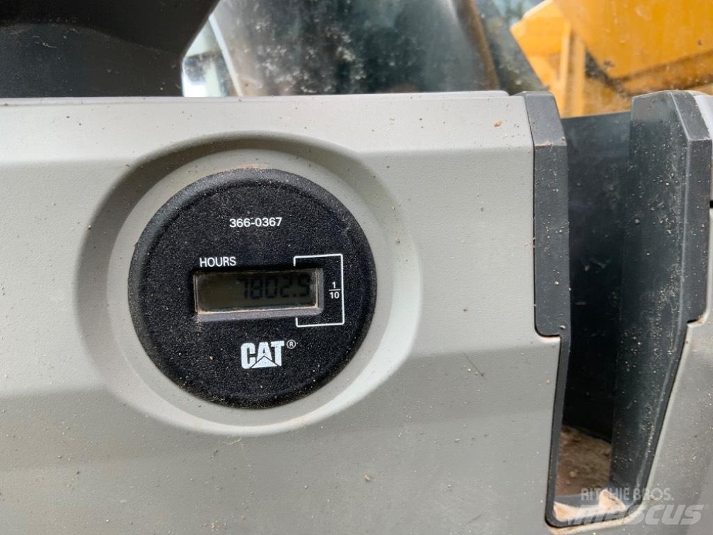 CAT 336 F L Pásové rýpadlá