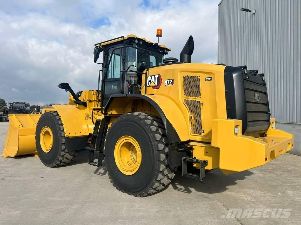 CAT 972 Kolesové nakladače
