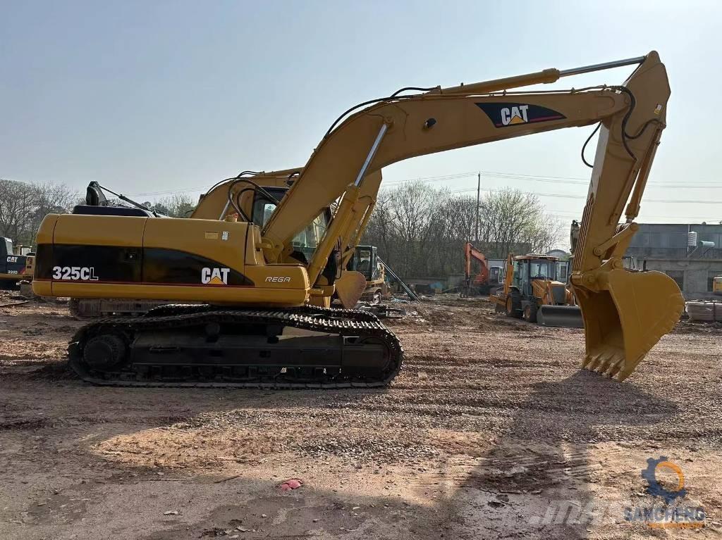 CAT 325 CL Pásové rýpadlá