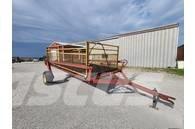  Hydaulic Hog Trailer Prívesy na prepravu zvierat