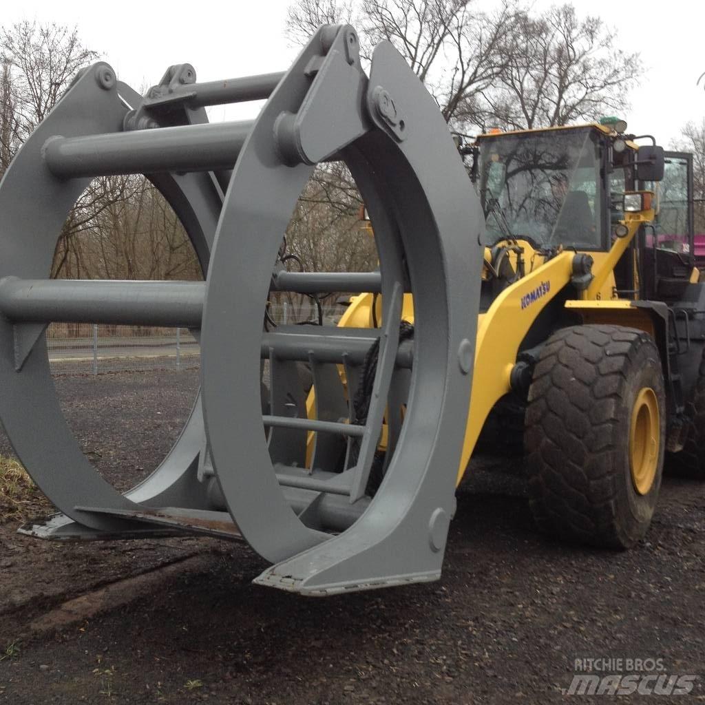 Komatsu WA 470-6 Drapáky