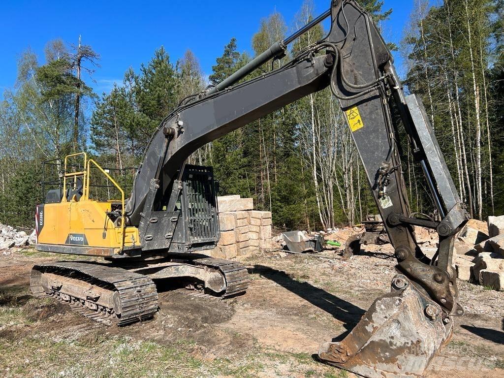 Volvo EC 220 EL Pásové rýpadlá