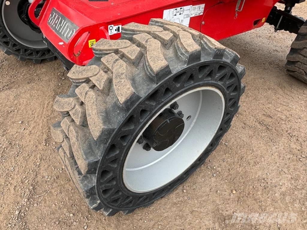 Manitou 200 ATJ Kĺbové plošiny