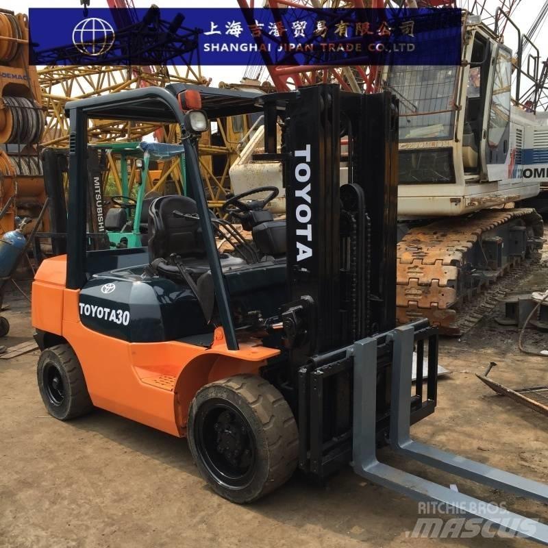 Toyota 7F Dieselové vozíky