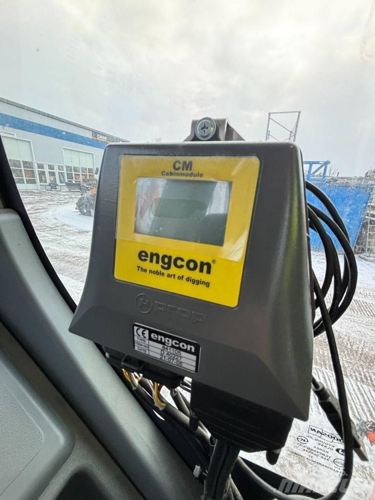 Doosan DX 255 LC-7 Pásové rýpadlá