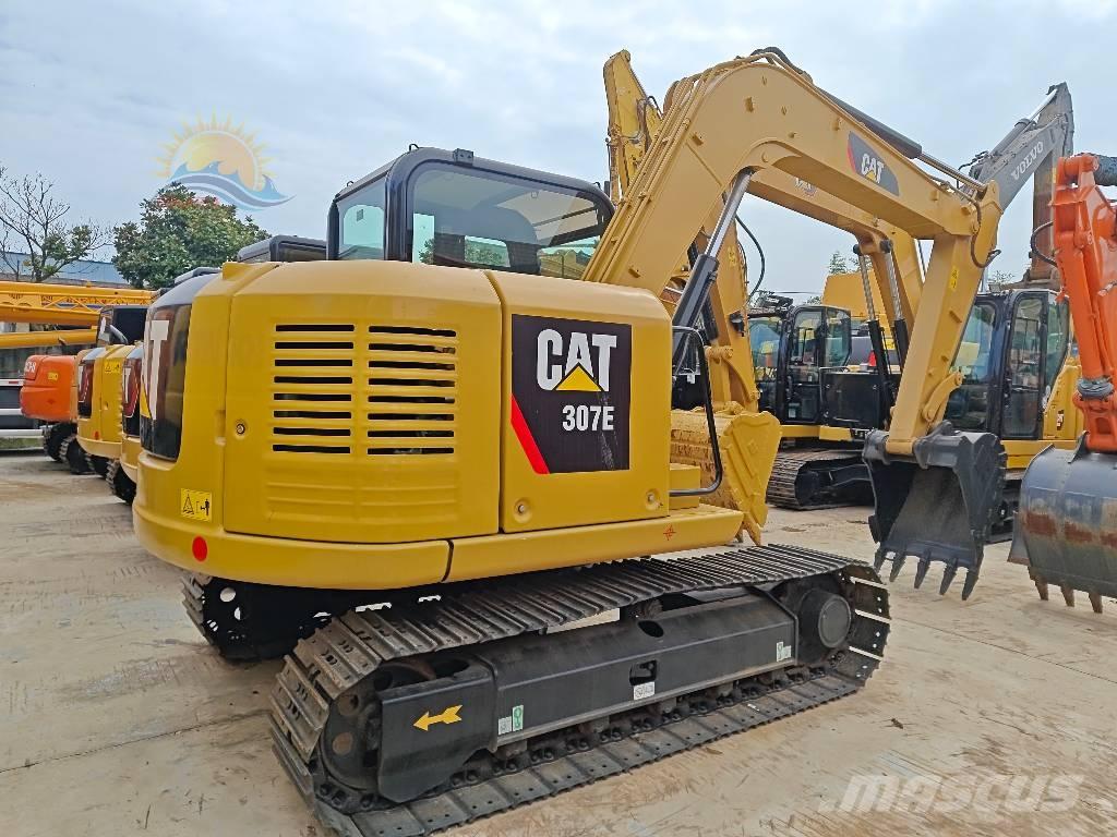 CAT 307E Pásové rýpadlá