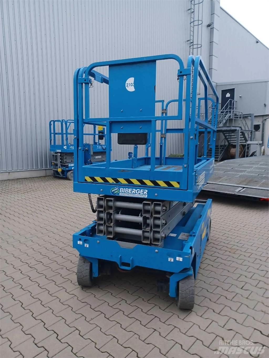Genie GS 2646 Nožnicové zdvíhacie plošiny