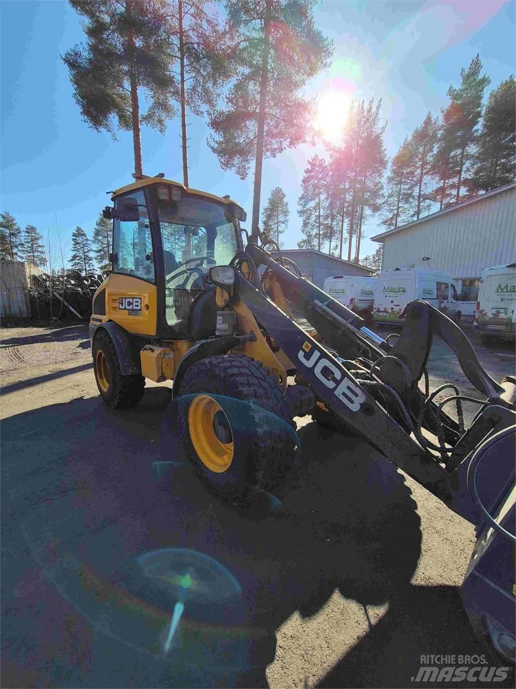 JCB 407 Kolesové nakladače