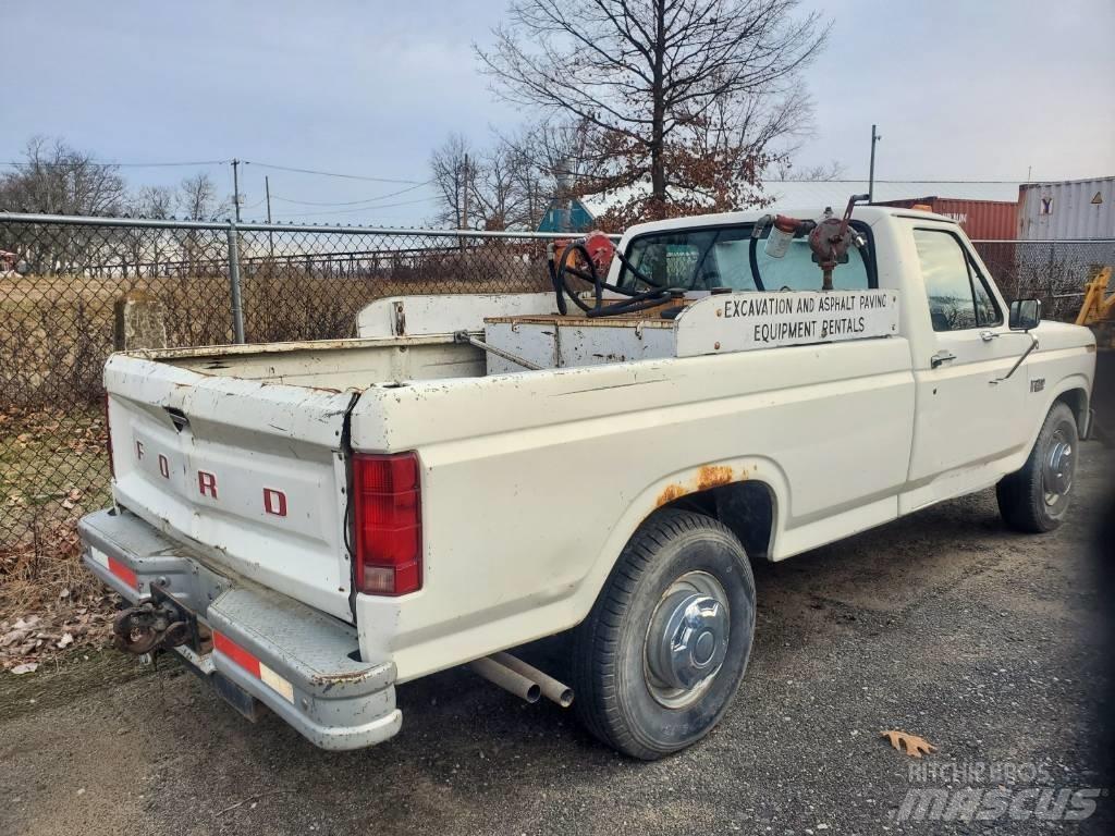 Ford F 250 Komunálne / Multi-úžitkové vozidlá