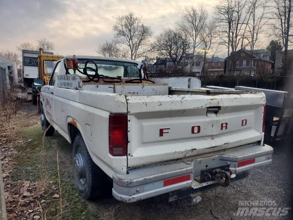 Ford F 250 Komunálne / Multi-úžitkové vozidlá