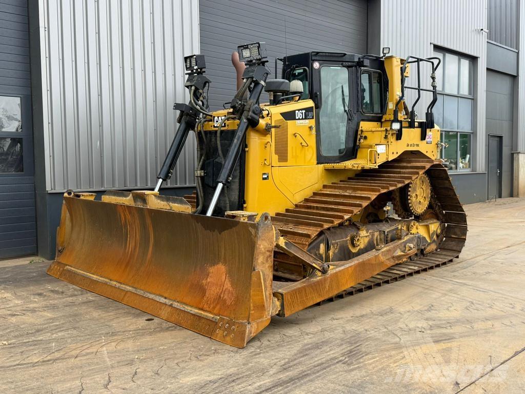 CAT D6T LGP Pásové dozéry