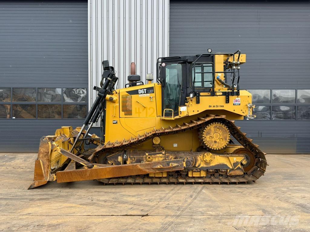 CAT D6T LGP Pásové dozéry