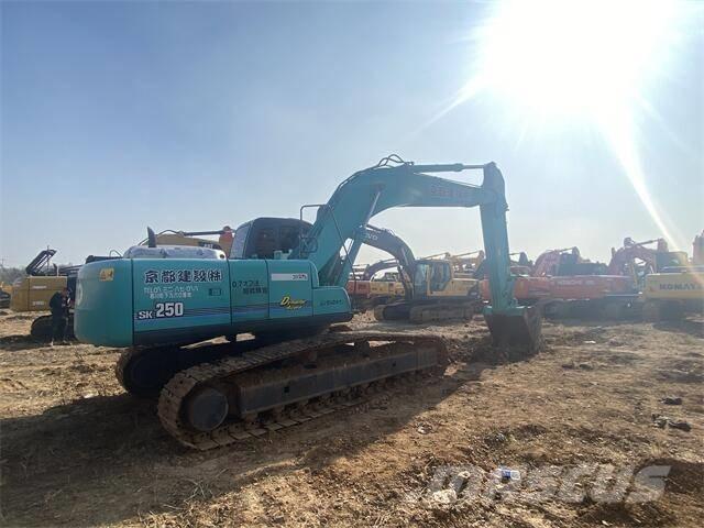 Kobelco SK250-8 Pásové rýpadlá