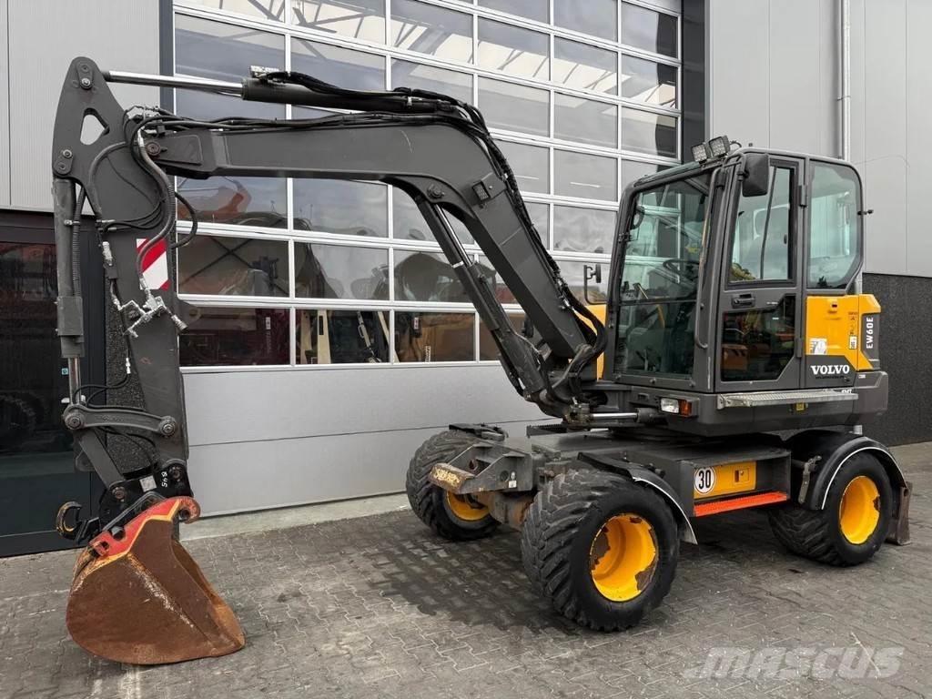 Volvo EW60E | A/C Midi rýpadlá 7 t - 12 t