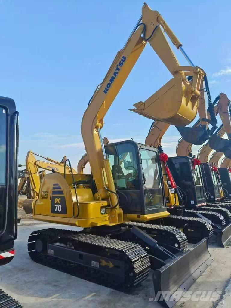 Komatsu 70 Pásové rýpadlá