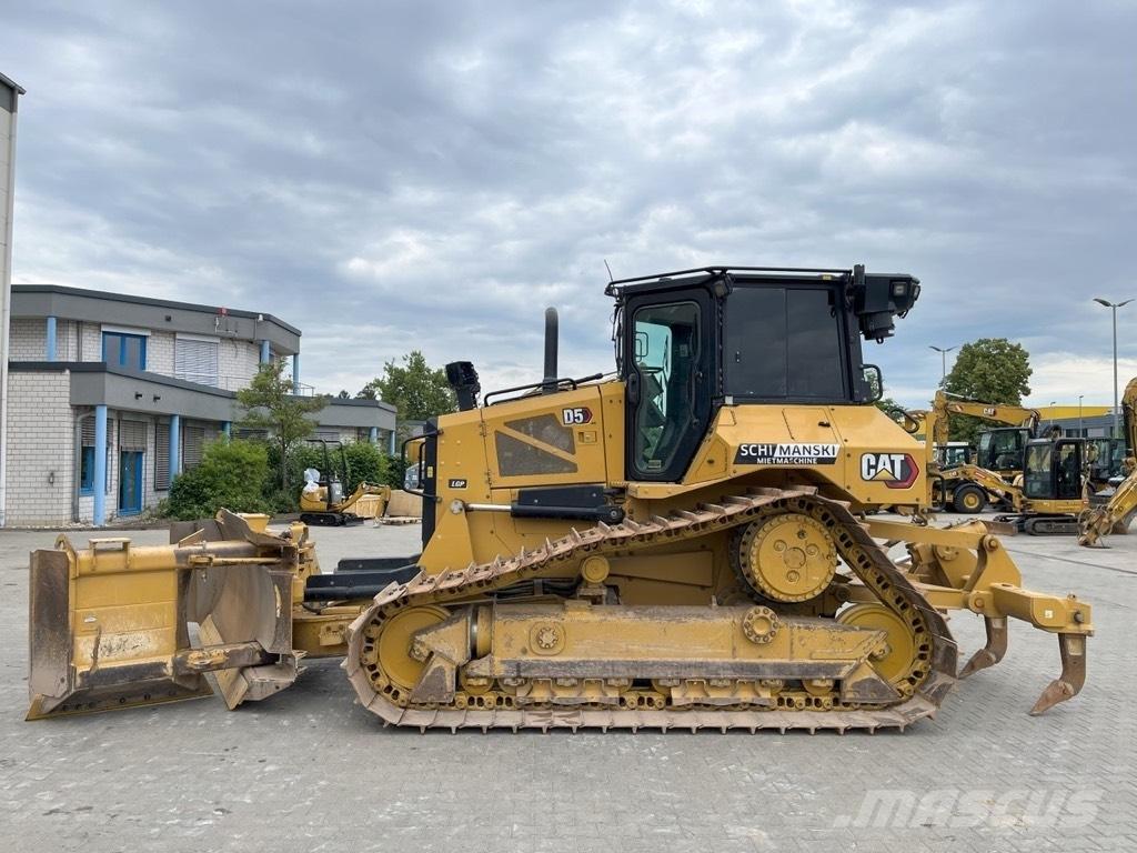 CAT D 5 LGP Pásové dozéry
