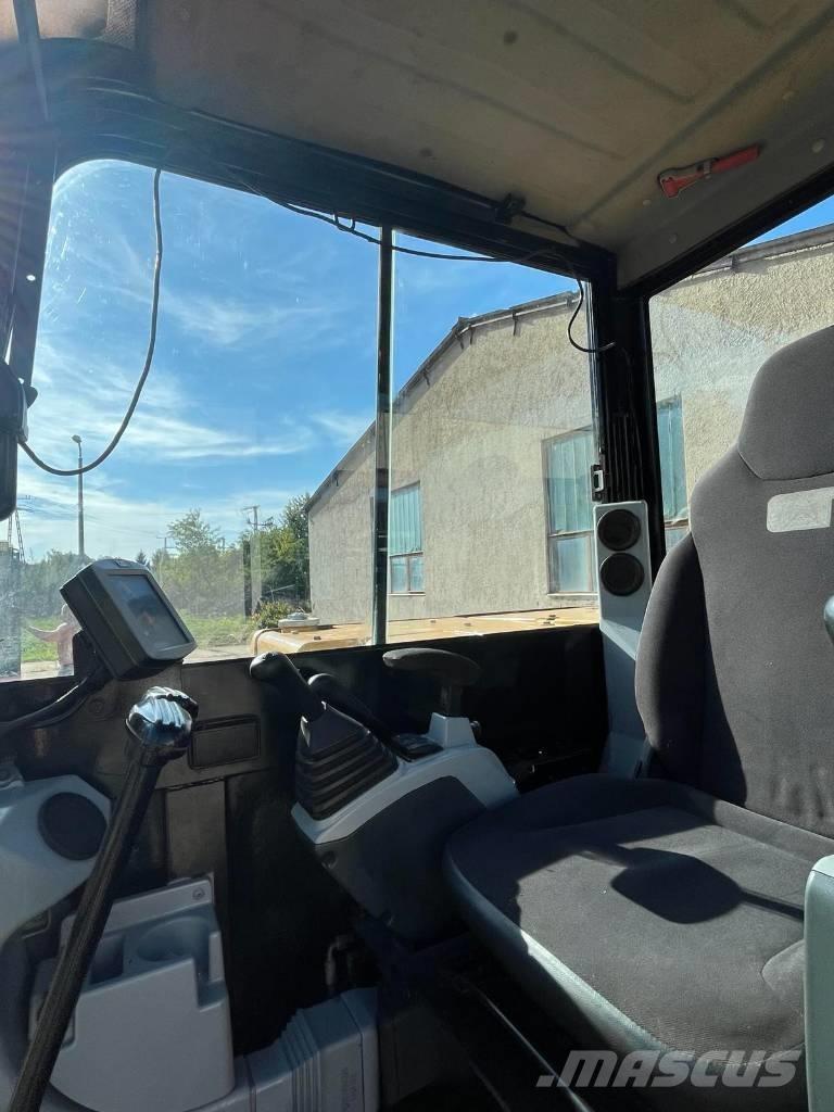 CAT 305.5 E 2 Mini rýpadlá < 7t