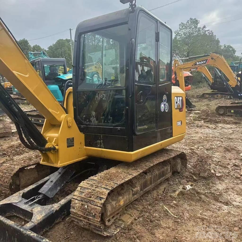 CAT 306E Pásové rýpadlá