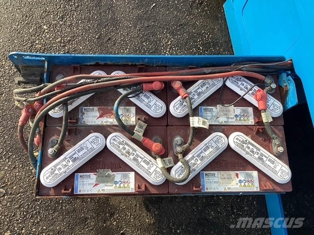Genie GS4047 Nožnicové zdvíhacie plošiny
