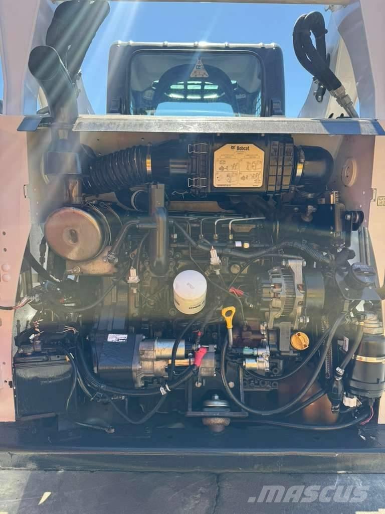 Bobcat T 590 Šmykom riadené nakladače