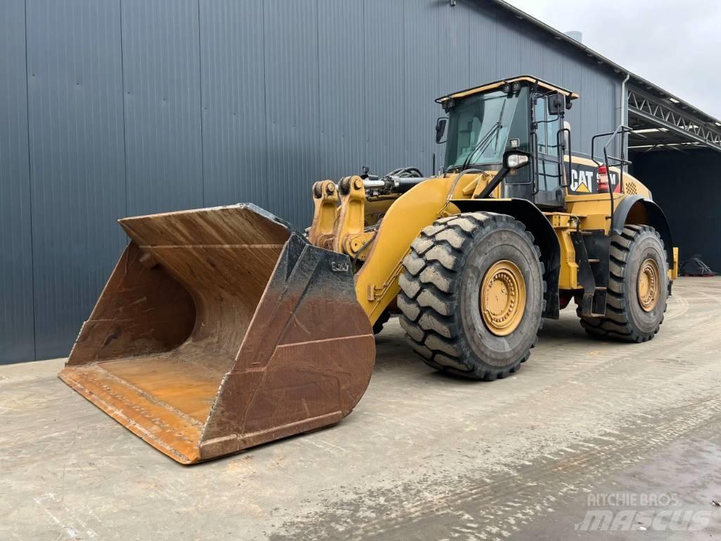 CAT 980M Kolesové nakladače