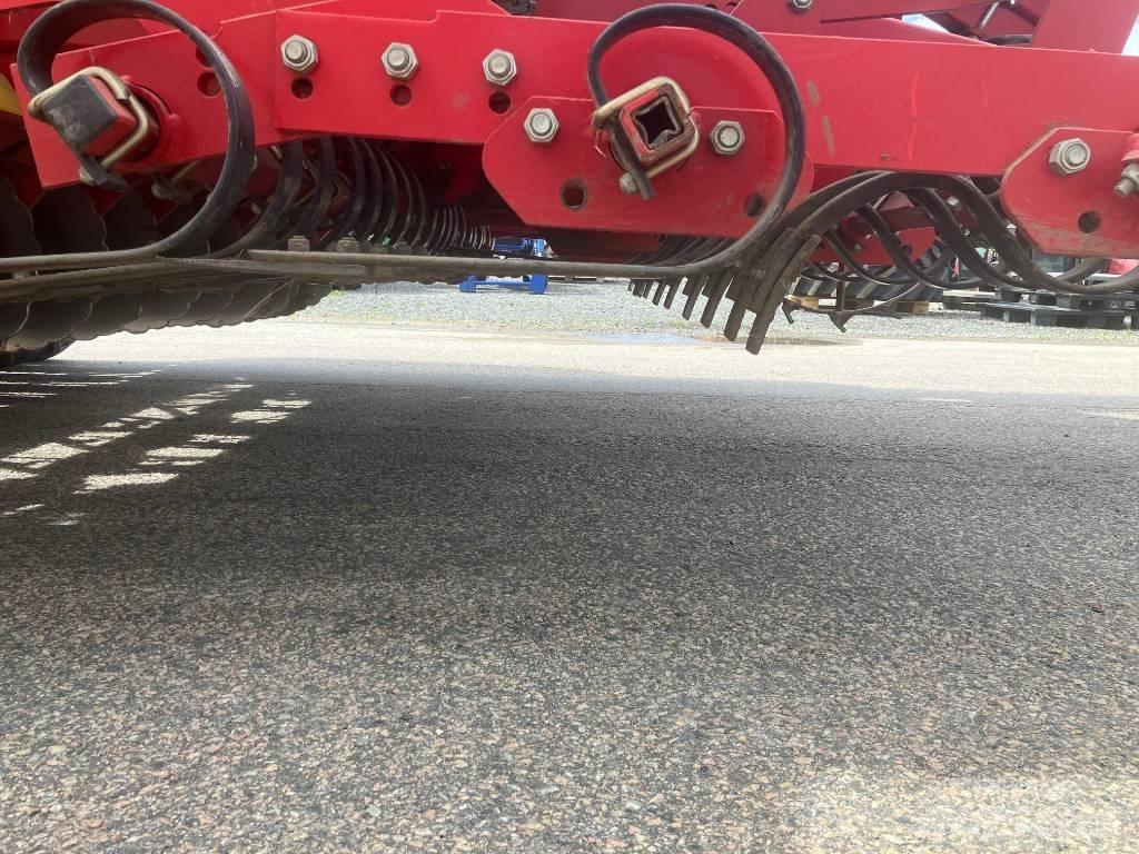 Väderstad RapidA600S Mechanické sejačky