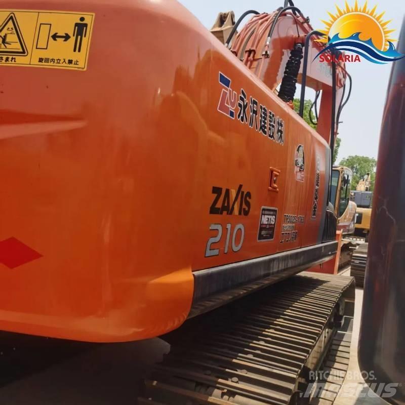 Hitachi ZX 210 Pásové rýpadlá