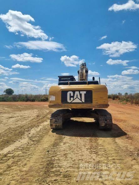 CAT 324 D Pásové rýpadlá