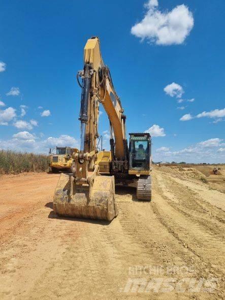 CAT 324 D Pásové rýpadlá