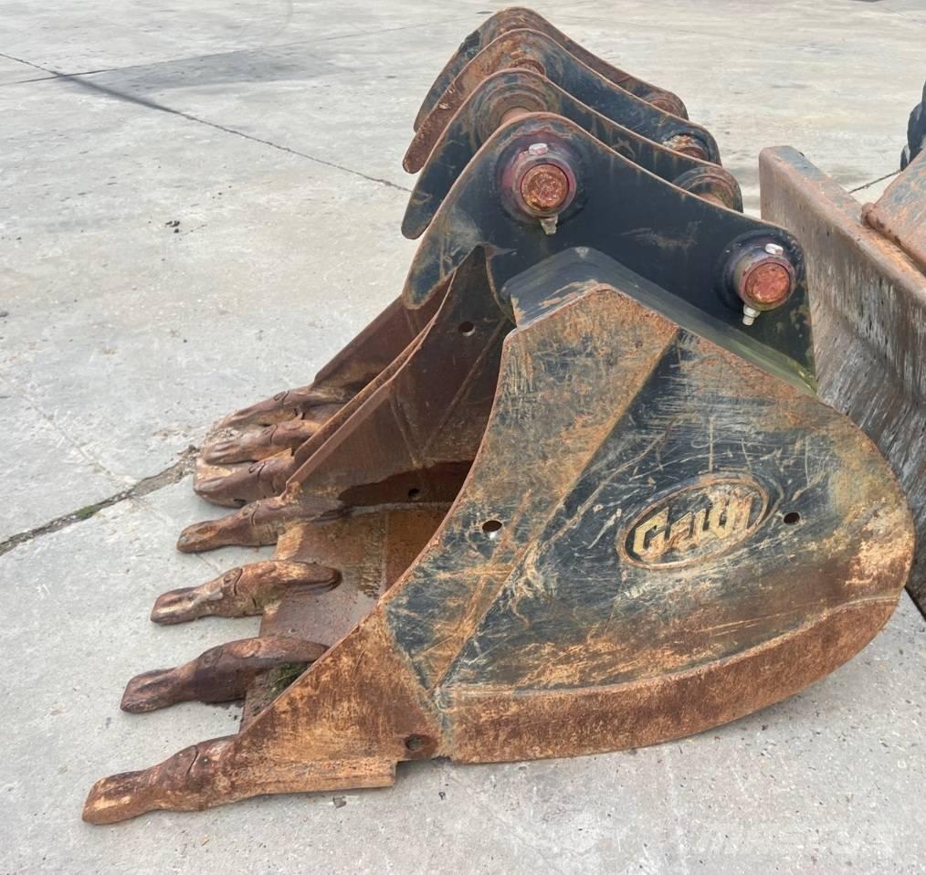 Hyundai HW140 Kolesové rýpadlá